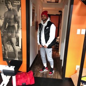 Meet your Posher, Chris